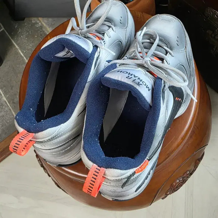 [BUNJANG] Nike Air Monarch Custom Sneakers / 나이키 에어 모나크 커스텀 슈즈 270사이즈