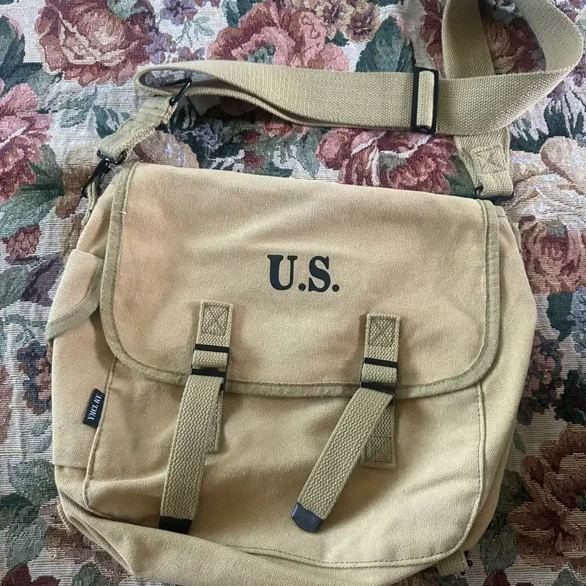[BUNJANG] YMCL KY M1936 Canvas Messenger Bag / YMCL KY U.S. M1936 캔버스 메신저백