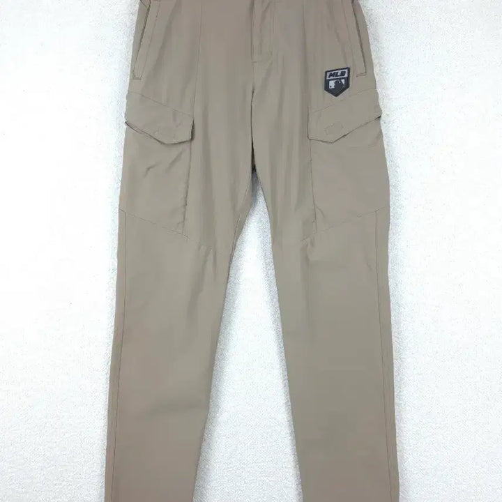 [SOLD OUT] MLB 여성 바스락 카고 바지 베이지(29~30)