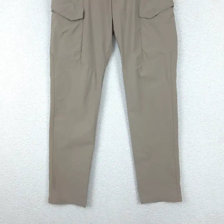 [SOLD OUT] MLB 여성 바스락 카고 바지 베이지(29~30)