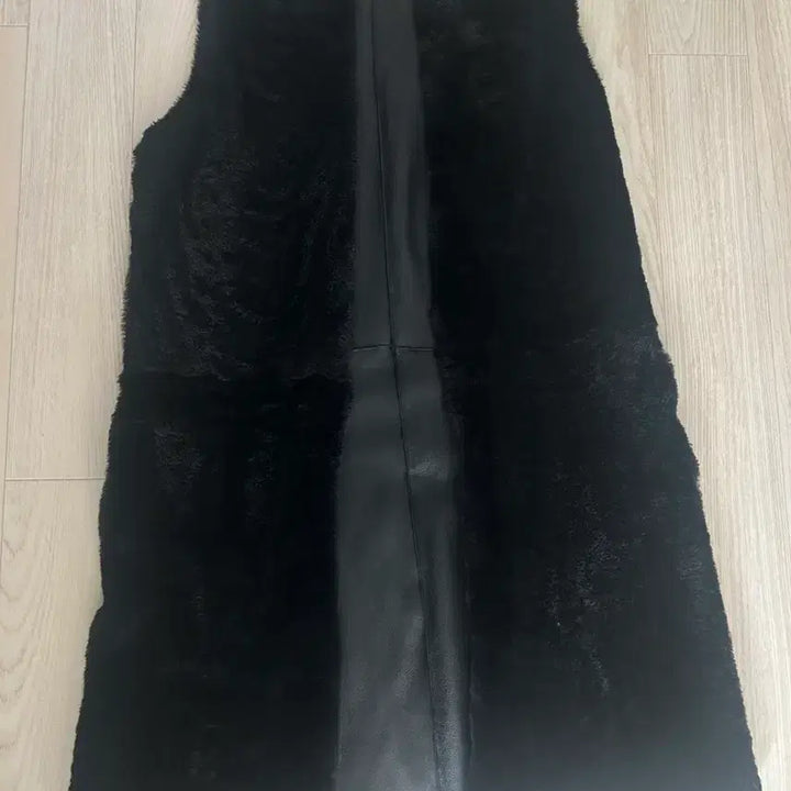 [BUNJANG] Calvin Klein Reversible Leather &amp; Wool Long Vest / 캘빈클라인 가죽/양모 양면 롱조끼