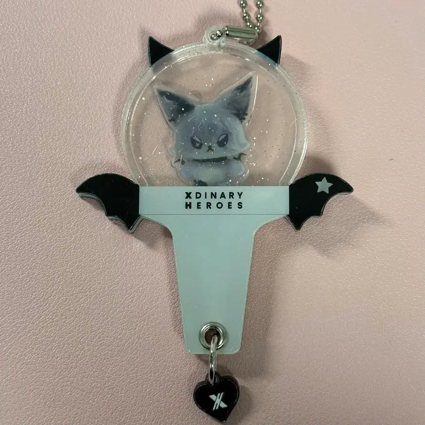 [BUNJANG] Xdinary Heroes Concert Acrylic Keyring / 엑스디너리히어로즈 엑디즈 뷰마콘 서울콘 응원봉 아크릴 키링 오드 폭드