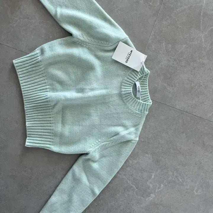 [BUNJANG] Myico Wool Cashmere Crop Knit Top Sage Mint / 마이아이코 울캐시 크롭 니트 탑 세이지민트