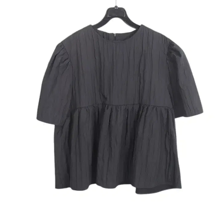 [BUNJANG] F Simple Pleated Short Sleeve Blouse BK / 여성F / 심플리 주름 반팔 숏 블라우스BK 34-108