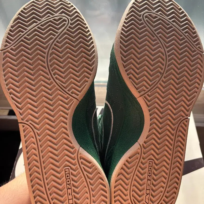 [SOLD OUT] 나이키 북1 275