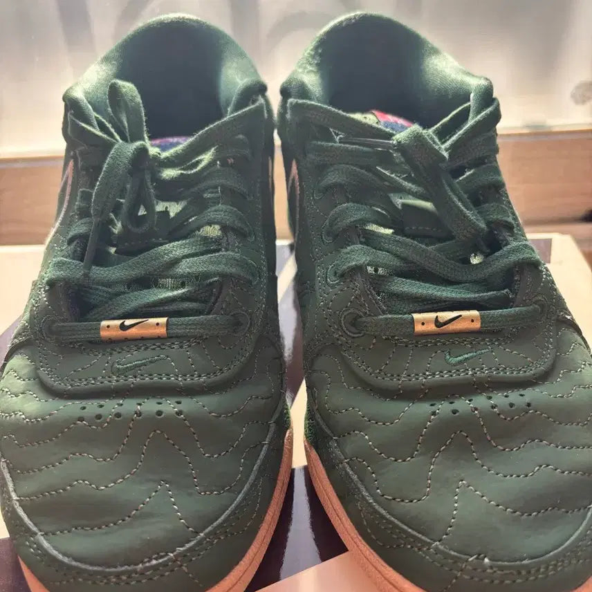 [SOLD OUT] 나이키 북1 275