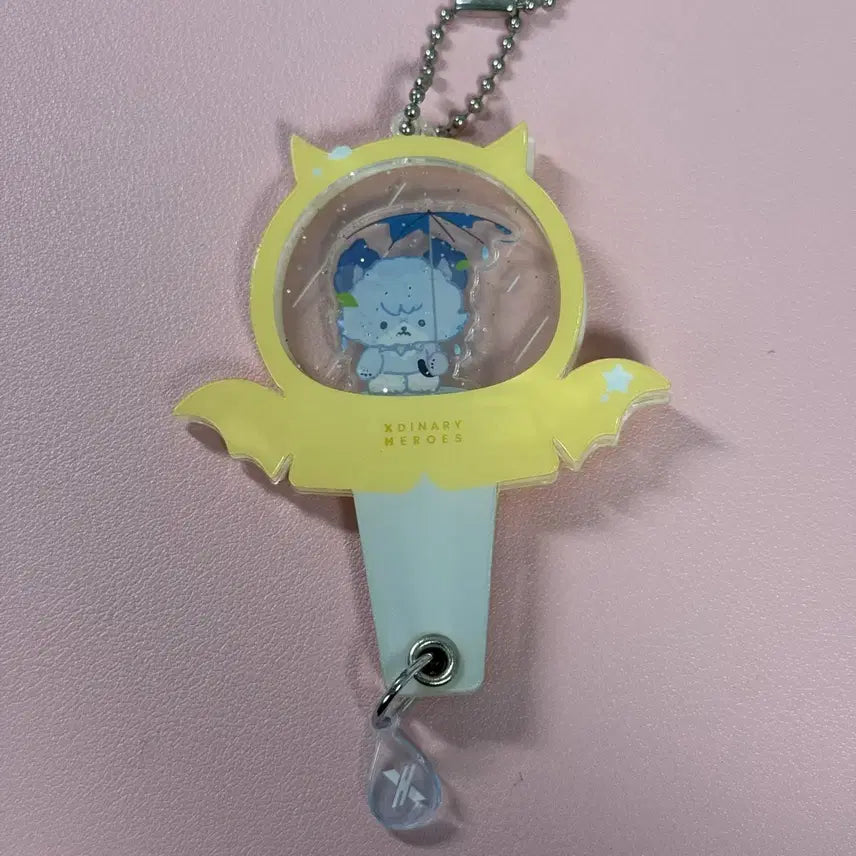 [BUNJANG] Xdinary Heroes Jooyeon Acrylic Keyring / 엑스디너리히어로즈 엑디즈 뷰마콘 대구콘 우비 버전 아크릴 키링 주연 쭈프