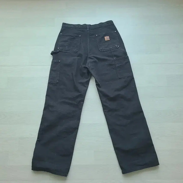 [SOLD OUT] [30*30] 칼하트 b136 blk 블랙 더블니