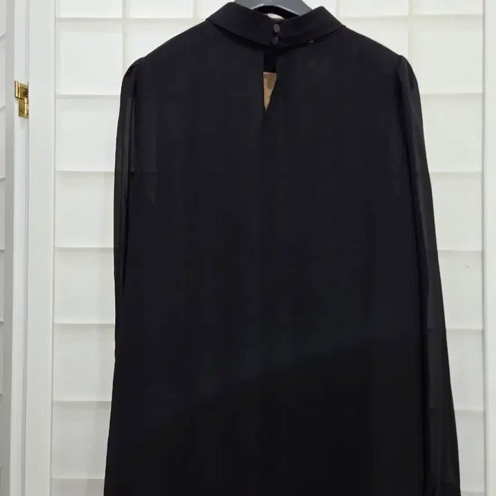 [BUNJANG] Mishaa Mojo Espine Anacapri Blouse 55 / 미샤.모조에스핀.아나카프리 블라우스 55