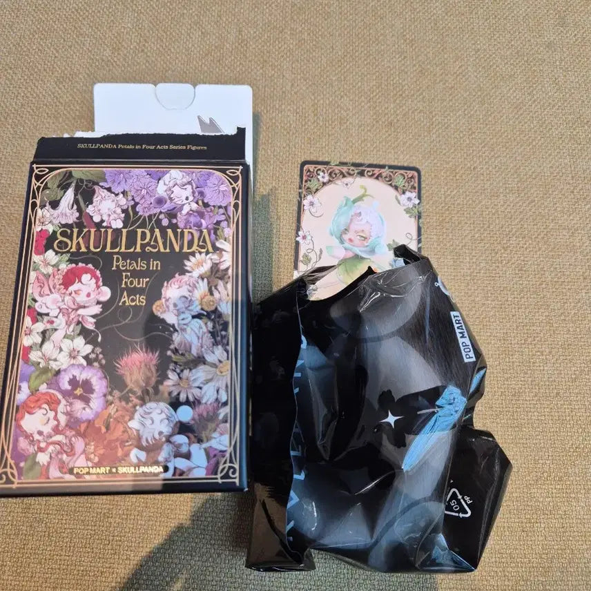 [BUNJANG] Popmart Skullpanda The fatal entwining Figure / 팝마트 스컬판다 꽃잎의 4막 시리즈 The fatal entwining