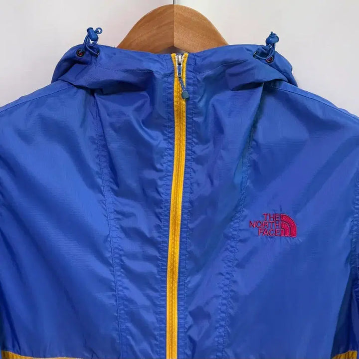 [BUNJANG] The North Face Windbreaker Jacket (S) / 노스페이스 여성 배색 바람막이 (여성 66반 까지 가능)