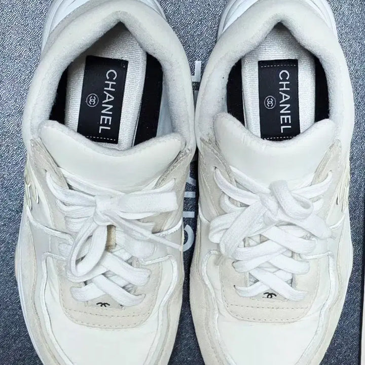 [BUNJANG] Chanel Sneakers Ivory 37 Shoes / 면세점 구입 샤넬 스니커즈 아이보리 운동화 37 정품