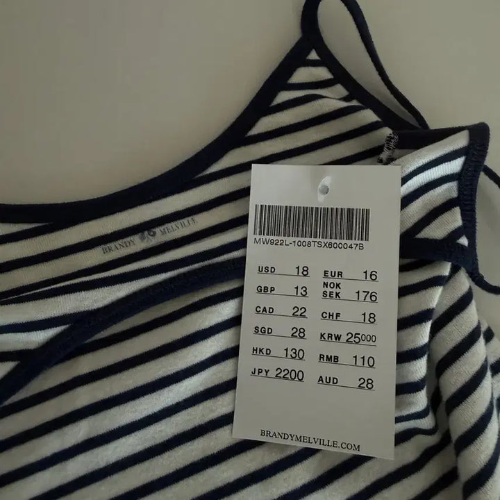 [BUNJANG] Brandy Melville Stripe Tank Top Navy White / (택o)브랜디멜빌 스트라이프 나시 네이비 화이트