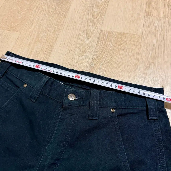[SOLD OUT] 칼하트 립스탑 워크 카고 반바지 30인치 B357-BLK