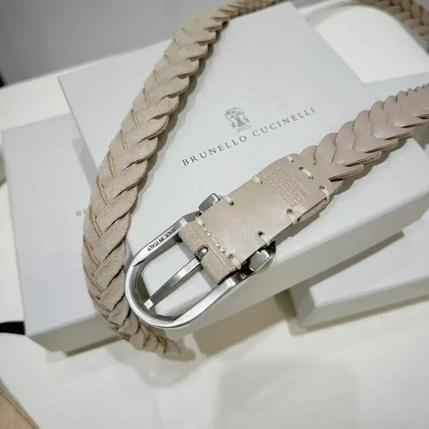 [SOLD OUT] 브루넬로 쿠치넬리 수공예 벨트 100 폭 3.0cm남녀 공용