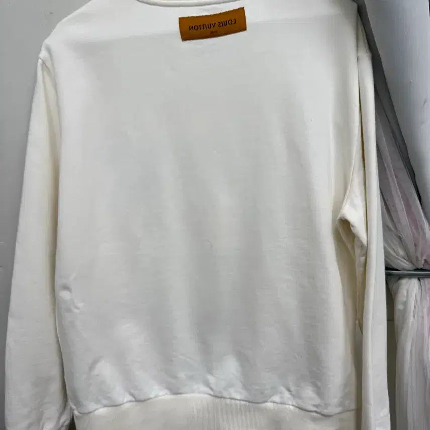 [BUNJANG] Louis Vuitton Flower Monogram Sweatshirt / 루이비통 플라워 모노그램 맨투맨