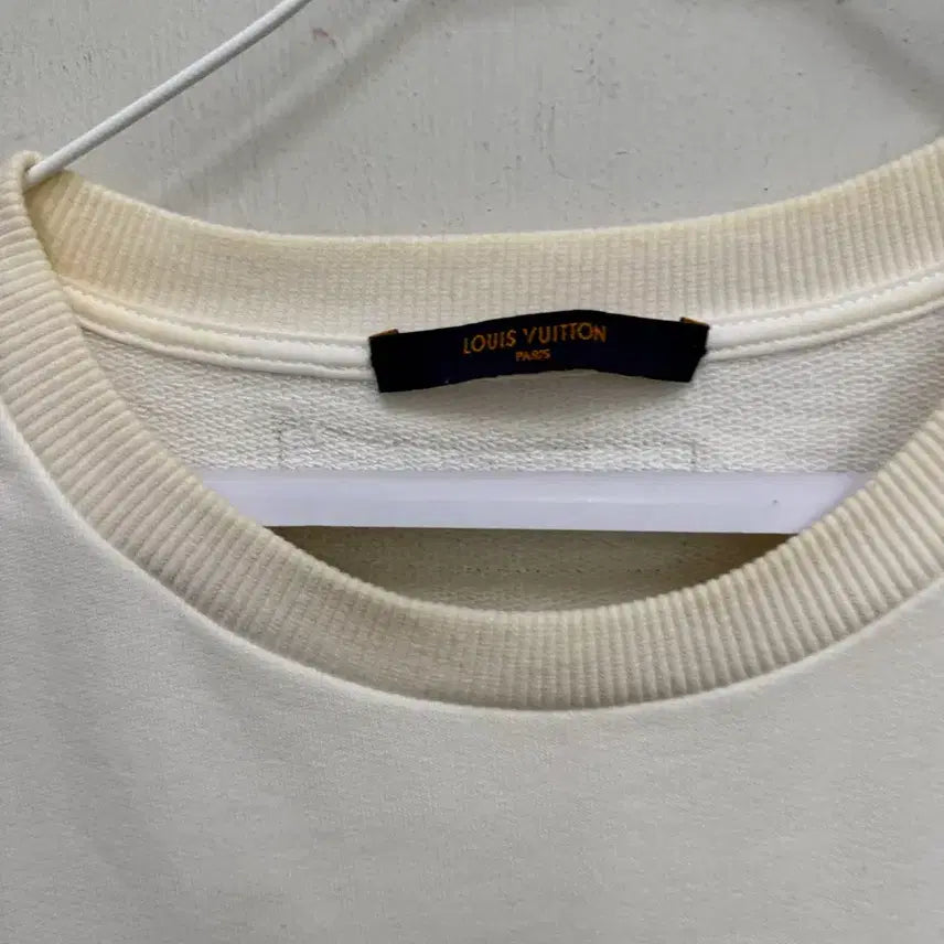 [BUNJANG] Louis Vuitton Flower Monogram Sweatshirt / 루이비통 플라워 모노그램 맨투맨
