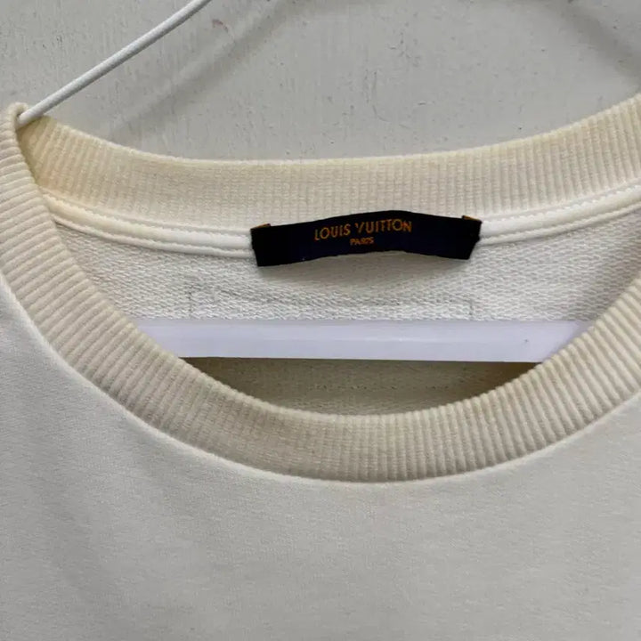 [BUNJANG] Louis Vuitton Flower Monogram Sweatshirt / 루이비통 플라워 모노그램 맨투맨