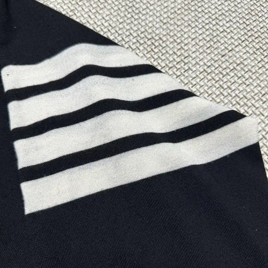 [BUNJANG] Thom Browne Black Wool Cardigan / [4/당일배송] 25ss 톰브라운 사선완장 블랙 울 가디건