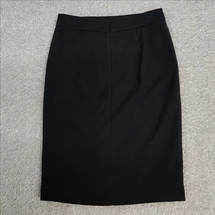 [BUNJANG] ME SENSE H-Line Front Slit Skirt / [새상품] ME SENSE 앞트임 H라인 스커트 블랙 55