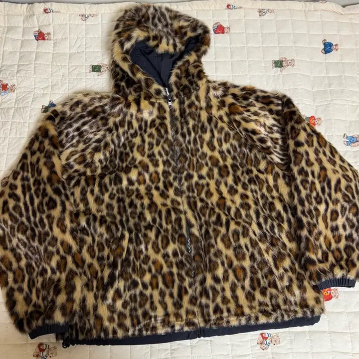 [SOLD OUT] [L] 슈프림 포우 퍼 리버시블 후드 트랙 자켓 - 25SS