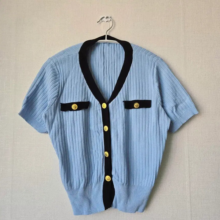 [BUNJANG] Pastel Blue Knit Cardigan / 파스텔블루 니트 가디건