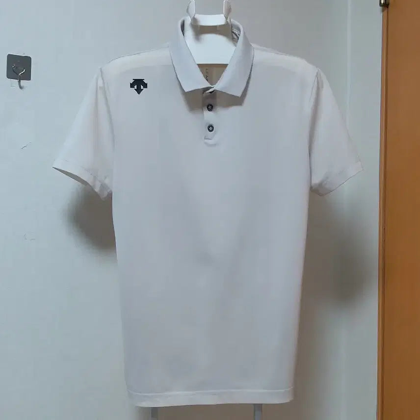 [SOLD OUT] 데상트/스판반팔티/쿨드라이/깨끗한/정품/남95