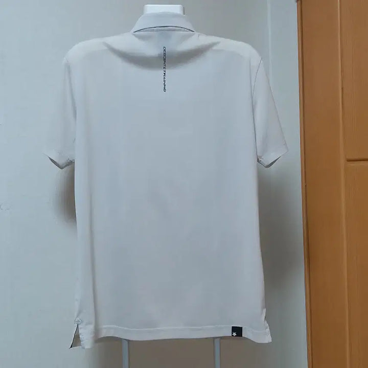 [SOLD OUT] 데상트/스판반팔티/쿨드라이/깨끗한/정품/남95