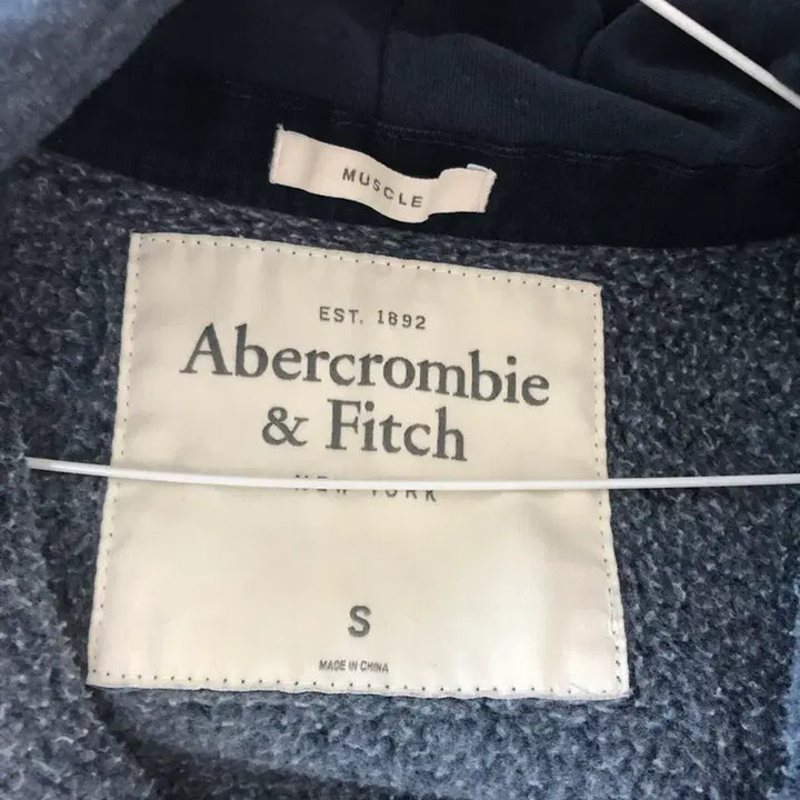 [BUNJANG] Abercrombie Hooded Zip-Up Jacket / 아베크롬비 후드집업