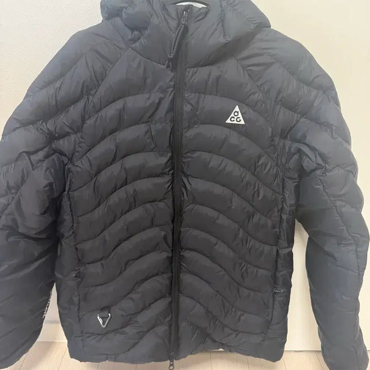 [SOLD OUT] ACG 라바플로우 m 사이즈 팝니다