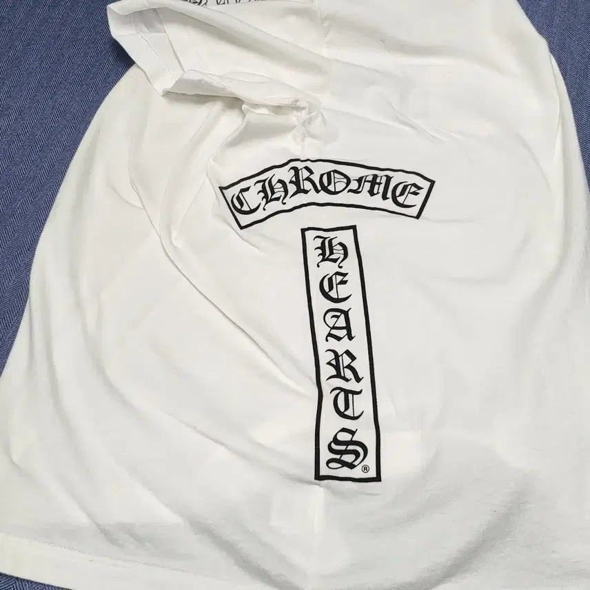 [BUNJANG] Chrome Hearts Scroll Logo T-shirt White (L) / 크롬하츠 사이드 티바 스크립트 로고 티셔츠 화이트 (L)