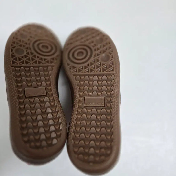[SOLD OUT] 디퍼슈  키높이 스니커즈