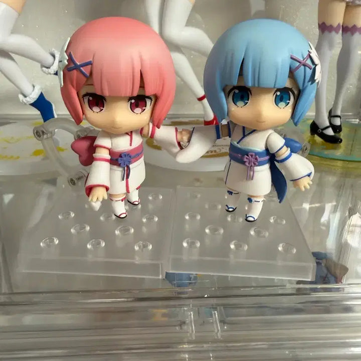 [BUNJANG] Re:Zero Rem &amp; Ram Nendoroid Figure / 리제로 유년기 렘,람 넨도로이드 피규어 판매합니다