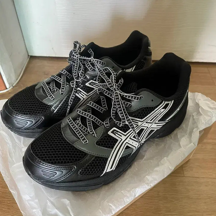 [BUNJANG] Asics Gel 1130 Black Glacier Grey Sneakers / 아식스 젤 1130 블랙 글레이셔 그레이