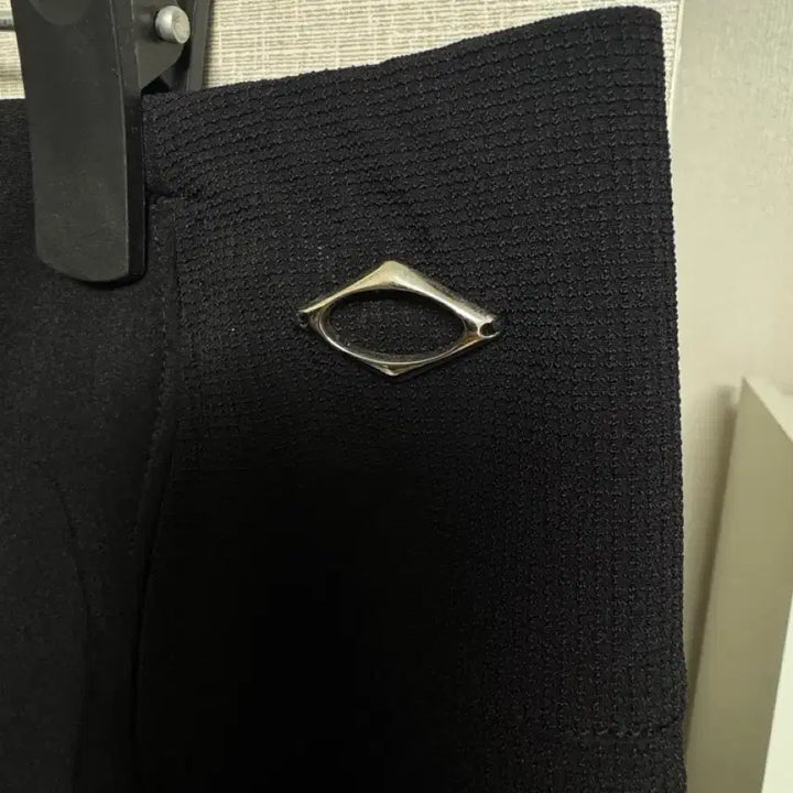 [BUNJANG] Mischief Zipper Slit Skirt Black / [M] 미스치프 지퍼 슬릿 스커트 블랙