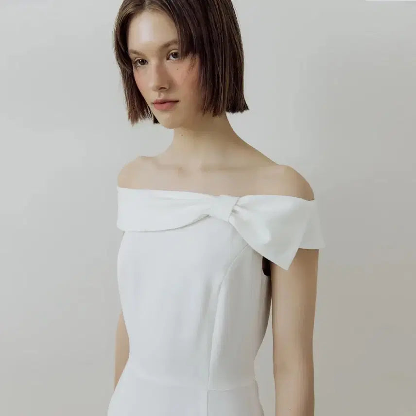 [BUNJANG] Lucirz Tie-Up Ribbon Dress / 루시르주 타이업 리본 원피스 팔아요