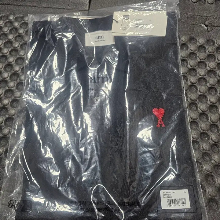 [BUNJANG] AMI Heart Logo Black Polo Shirt XL / AMI 아미 하트 로고 블랙 폴로 XL