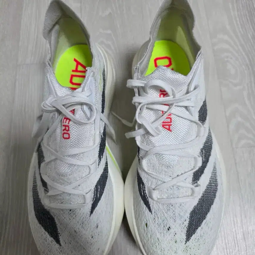 [SOLD OUT] 아디다스 아디제로 프라임 X 2 스트렁 (IH5685) 255