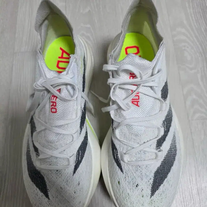 [SOLD OUT] 아디다스 아디제로 프라임 X 2 스트렁 (IH5685) 255