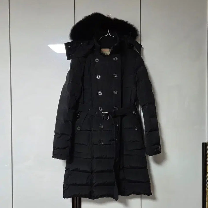 [BUNJANG] Burberry Black Fox Fur Belted Padded Coat / 정품 버버리 블랙 폭스퍼 벨티드 패딩 코트