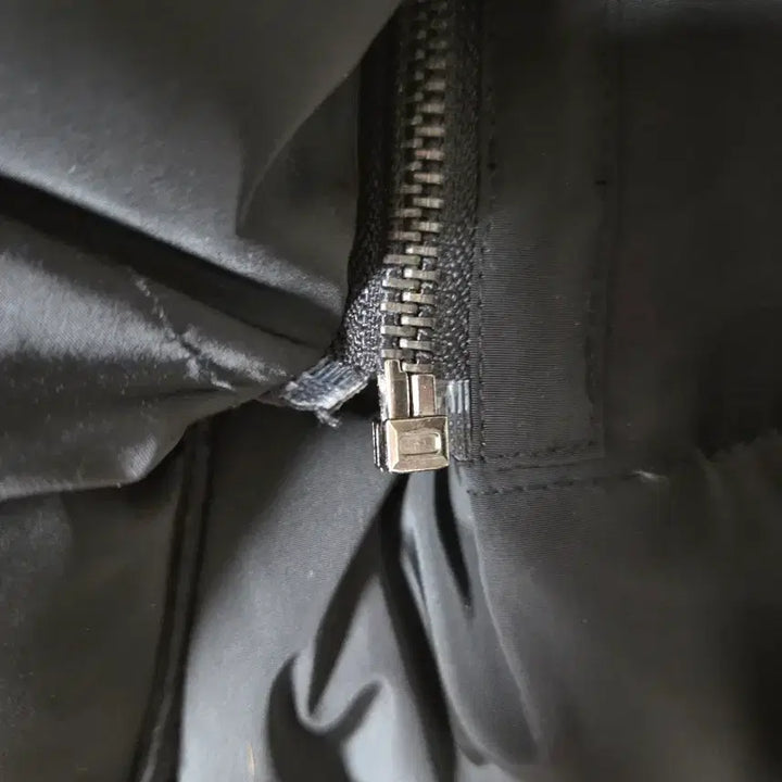 [BUNJANG] Burberry Black Fox Fur Belted Padded Coat / 정품 버버리 블랙 폭스퍼 벨티드 패딩 코트