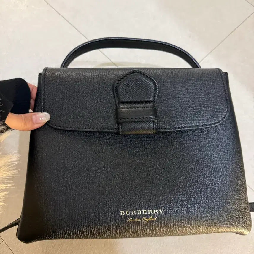 [BUNJANG] Burberry Cambell Bag / 버버리 캠벌리백