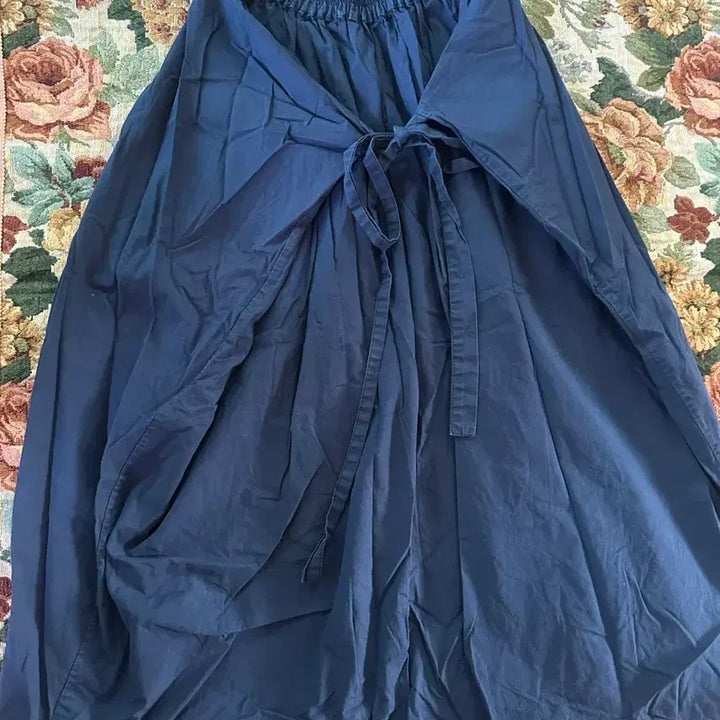 [BUNJANG] Navy Long Skirt with Ribbon Waist Tie / 네이비 허리끈 롱 스커트 리본포인트
