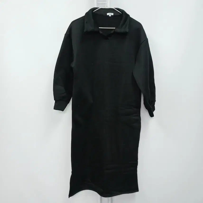 [BUNJANG] AFINAR 24SS Crewneck Mini Dress / AFINAR 24SS 카라 맨투맨 원피스 66