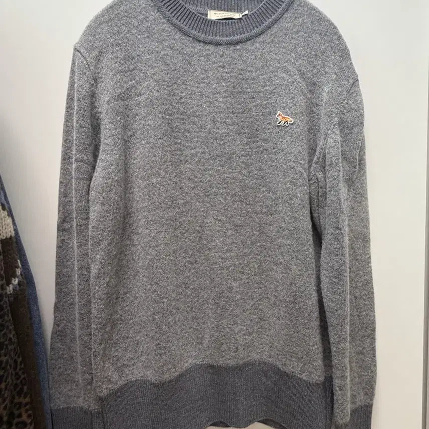 [SOLD OUT] 메종키츠네 폭스자수 메리노울100 니트 M