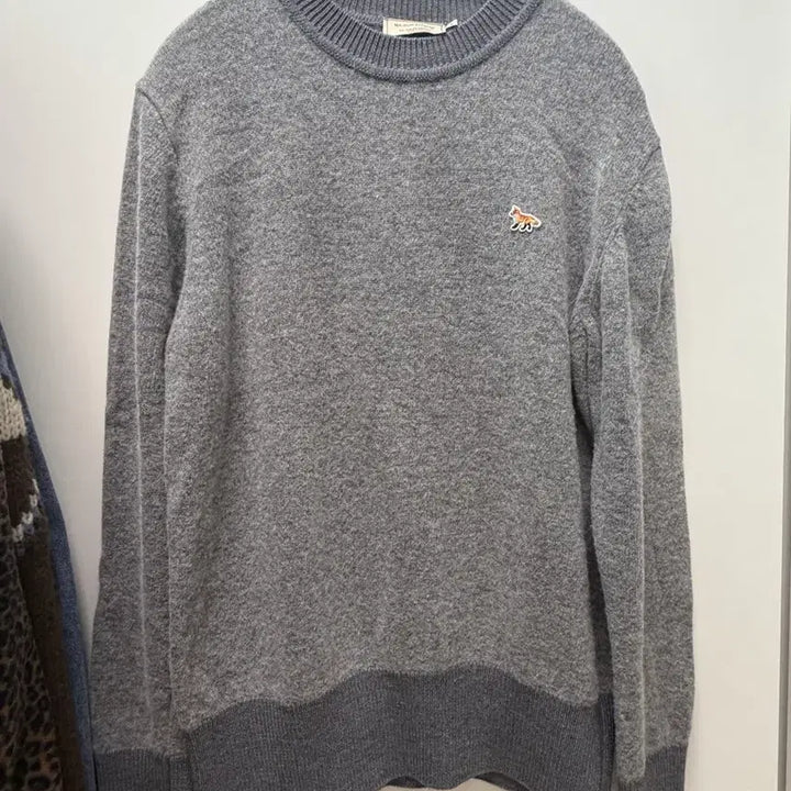 [SOLD OUT] 메종키츠네 폭스자수 메리노울100 니트 M