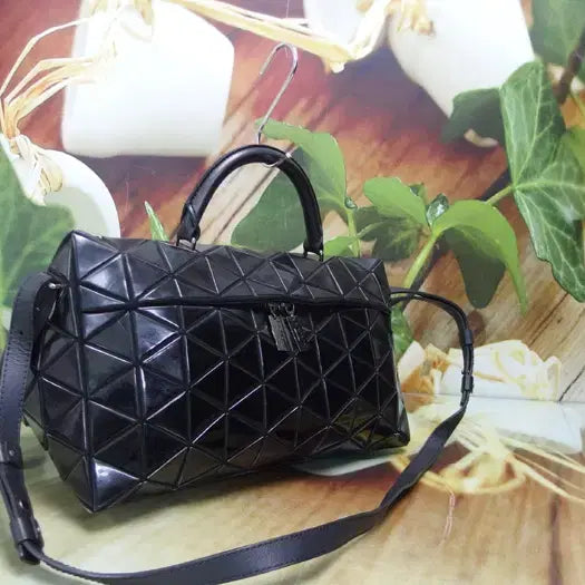 [BUNJANG] Issey Miyake Bao Bao Tote Bag - Black / 구제토토 이세이 미야케 바오바오백 토드백 정품 중고 명품 62404
