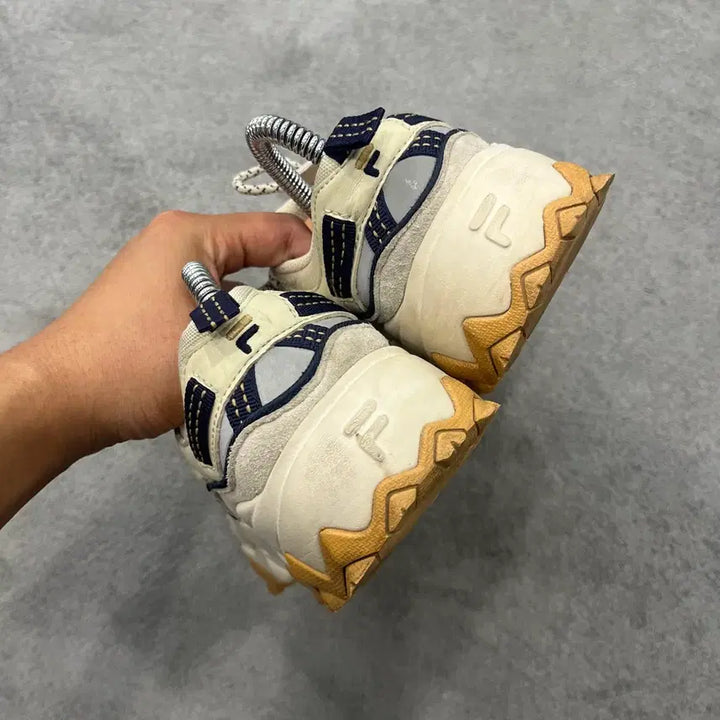 [BUNJANG] Fila Ornament Sneakers / 240 휠라 오그먼트 스니커즈 운동화