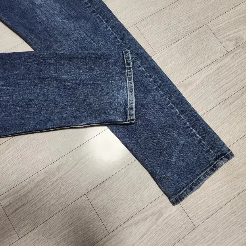 [SOLD OUT] (34)헤지스 남성 스트레이트 데님팬츠