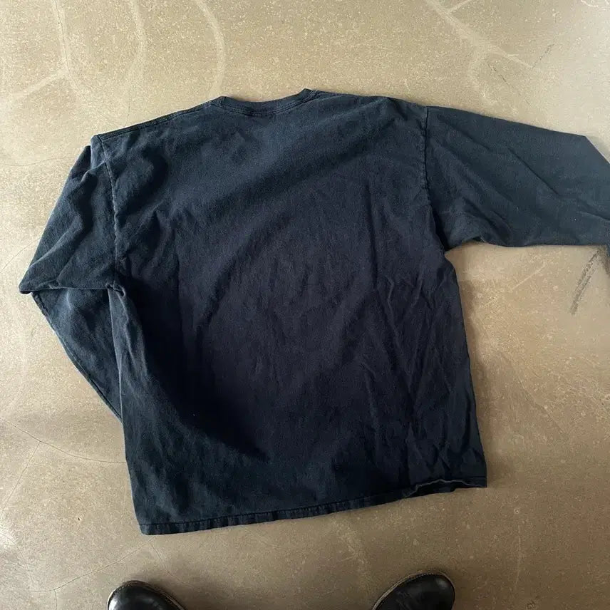 [BUNJANG] Black Raven Brewing Company Long Sleeve T-shirt / BLACK RAVEN BREWING COMPANY 롱 슬리브 긴팔티